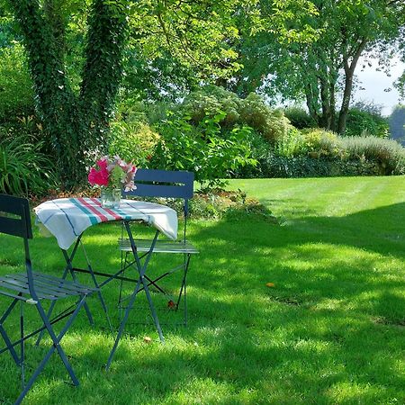 La Maison De Marie, Au Coeur De La Campagne Avec Table D'Hotes Sur Reservation Kérien 外观 照片